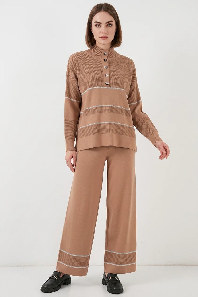  Kadın Düğmeli Yaka Oversize Çizgili Triko Camel İkili Takım 