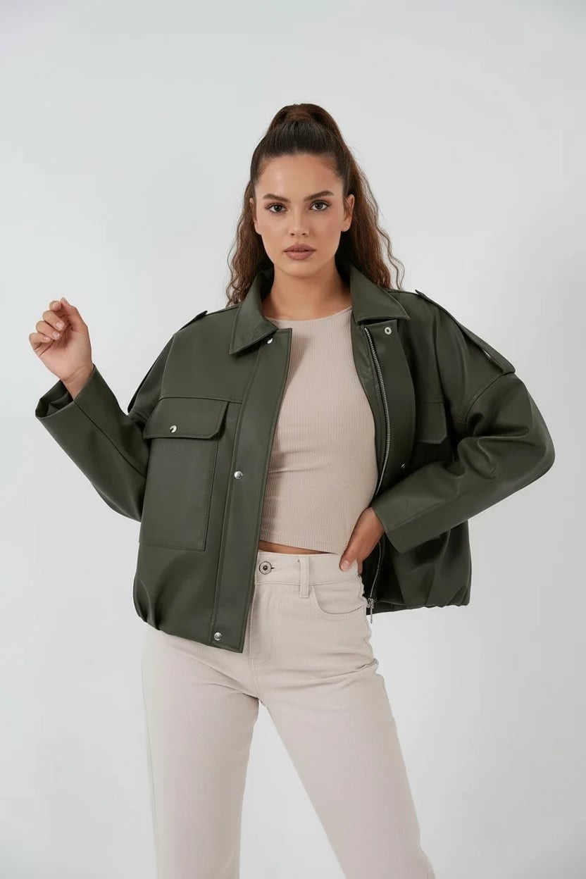 Kadın Klasik Yaka Oversize Deri Görünümlü Haki Ceket 