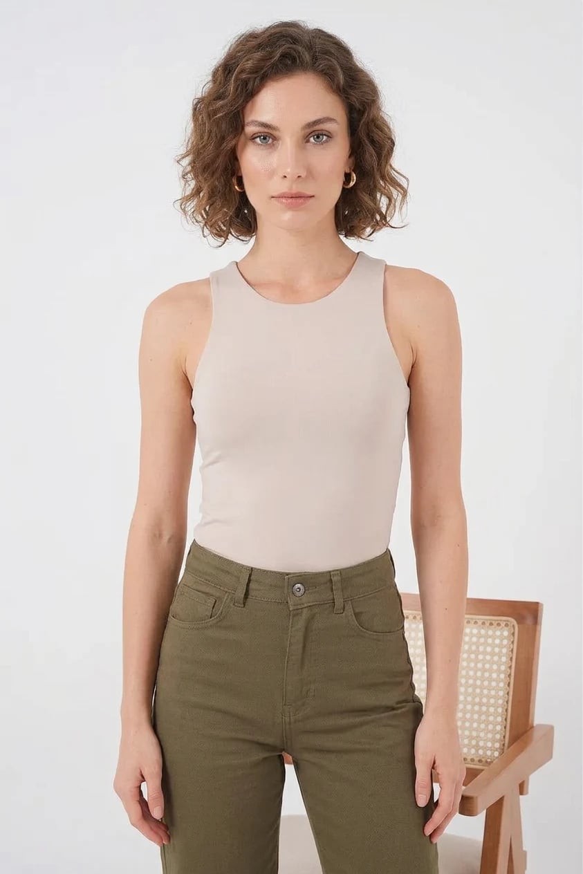  Kadın Halter Yaka Bej Body 