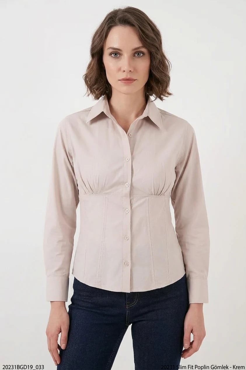 Kadın Slim Fit Belden Büzgülü Pamuklu Krem Gömlek