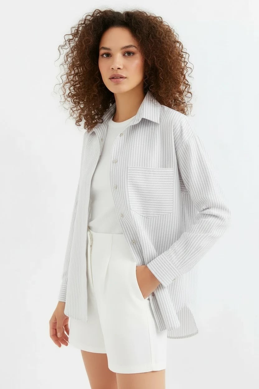  Kadın Oversize Tek Cepli Çizgili Pamuklu Bej Gömlek 